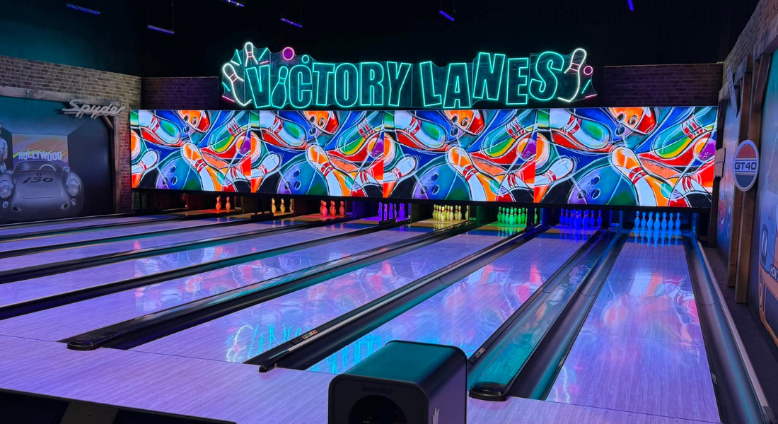 center_environment_lanes_wo-grad_2060-x-890_d4ee164b438e2e3476a57d951858c6b2